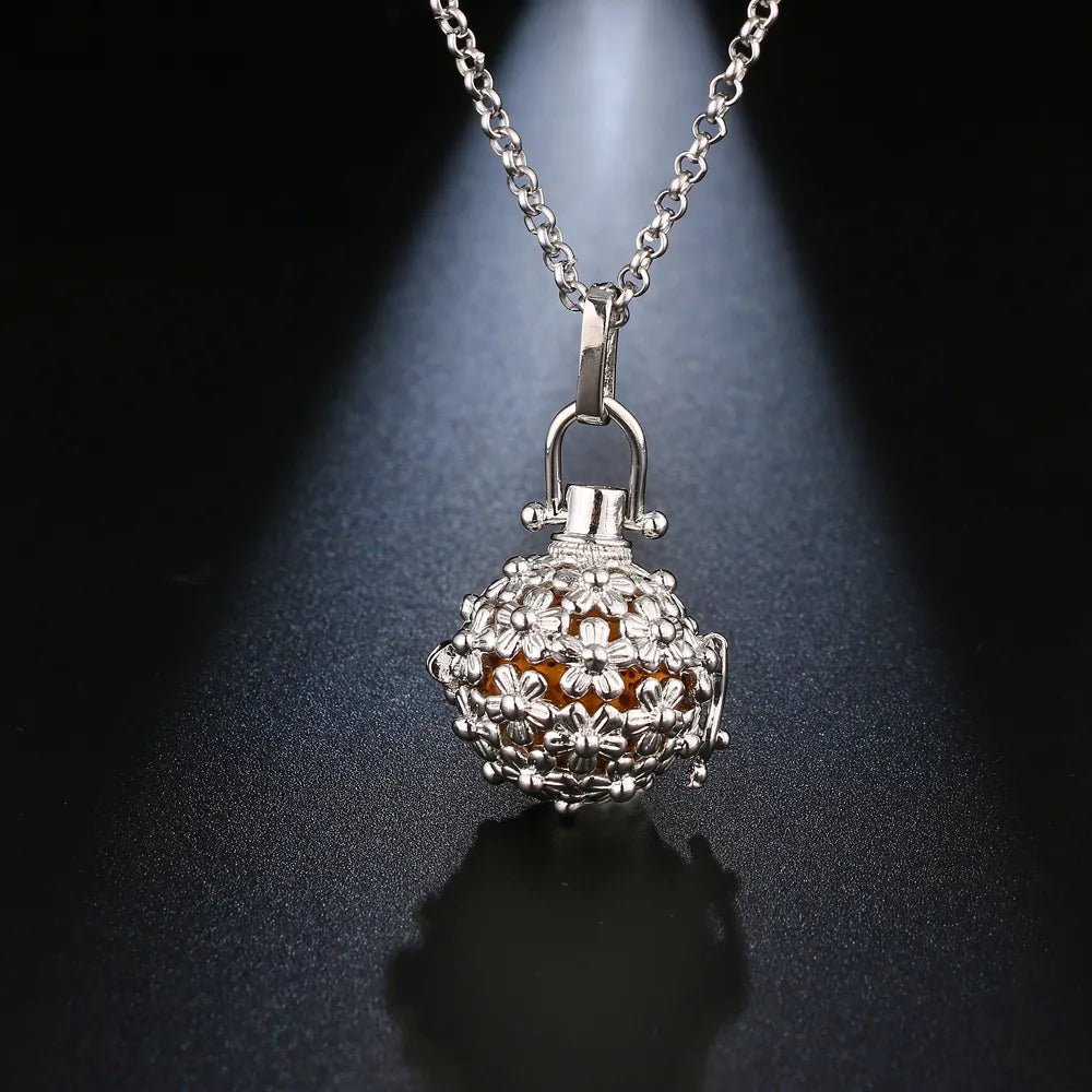 Square Hollow Music Ball Aromatherapy Necklace - DelveIn 2U - 200001033:2604813136#1Pcs;200007763:201336100